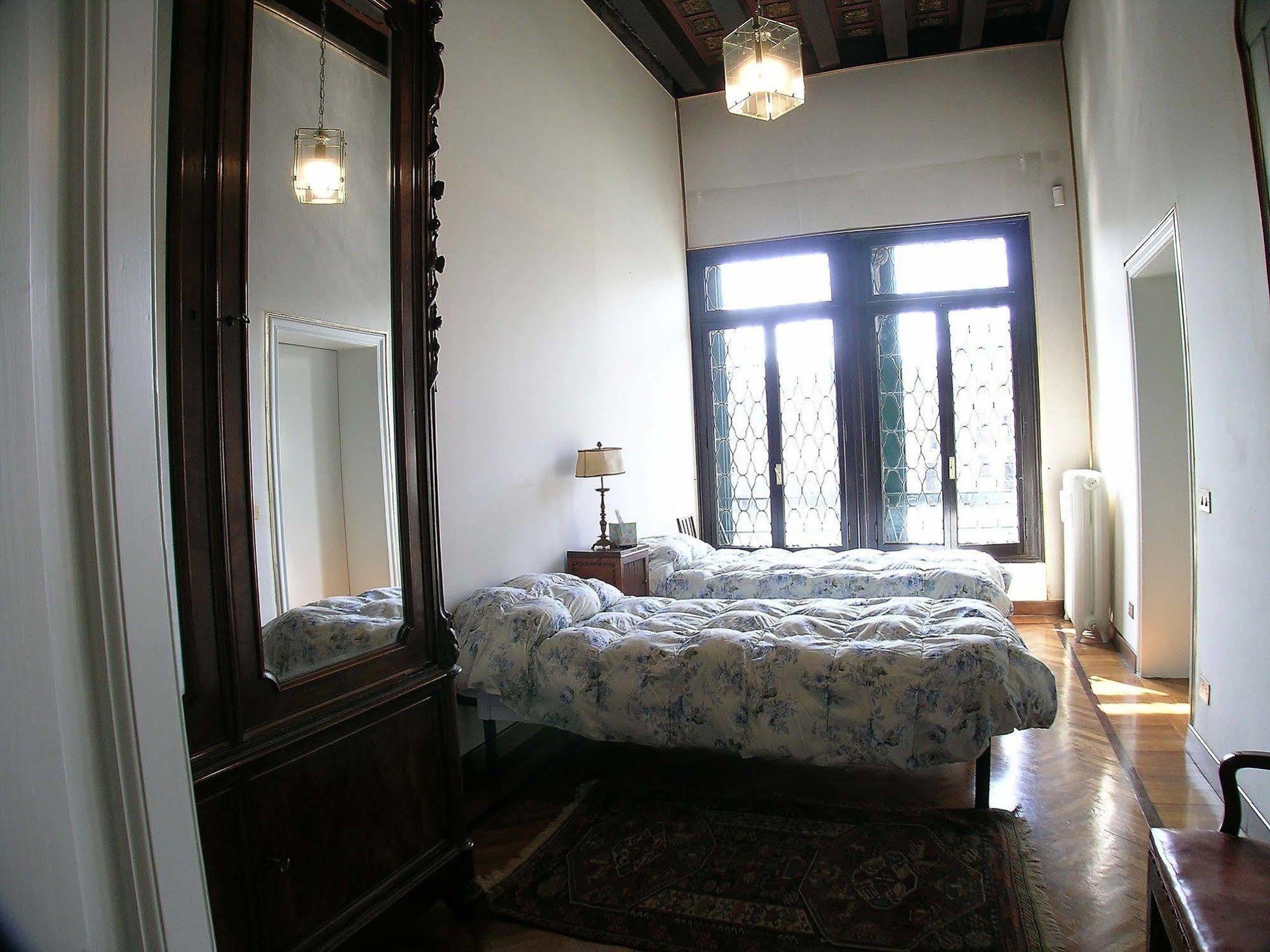 Raboso Grand 9-Windows Apartment Venice Exterior photo